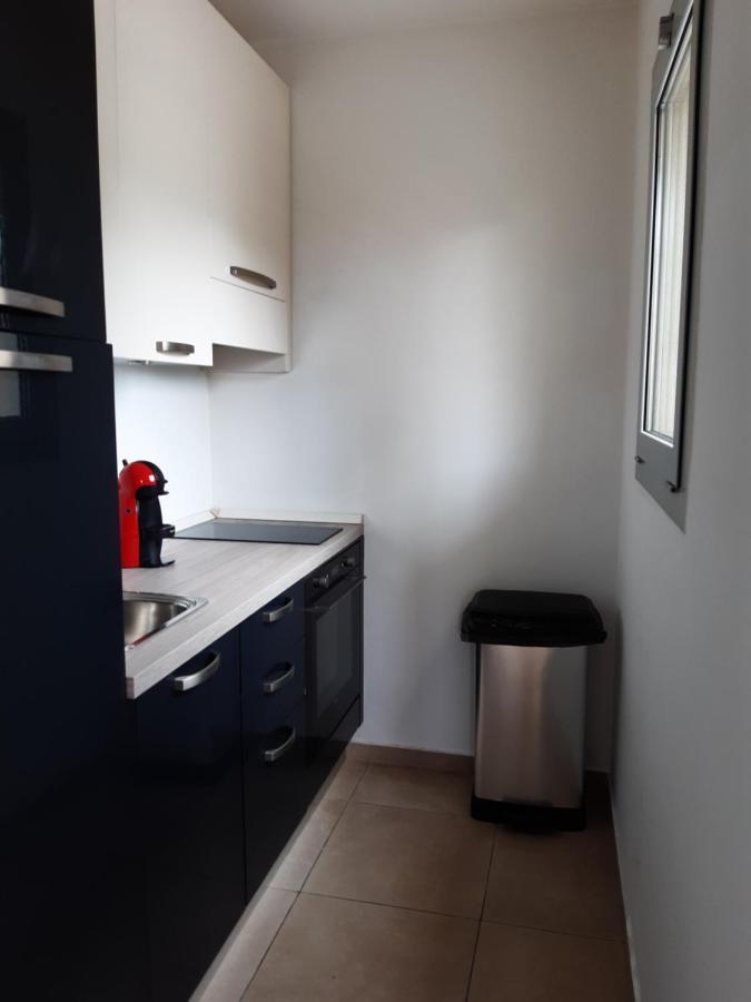 Joli Appartement Entre Menton Et Monaco Roquebrune-Cap-Martin Exteriör bild