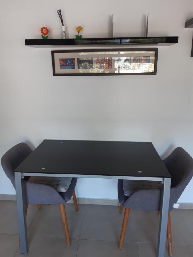 Joli Appartement Entre Menton Et Monaco Roquebrune-Cap-Martin Exteriör bild