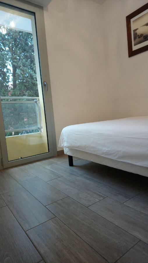 Joli Appartement Entre Menton Et Monaco Roquebrune-Cap-Martin Exteriör bild