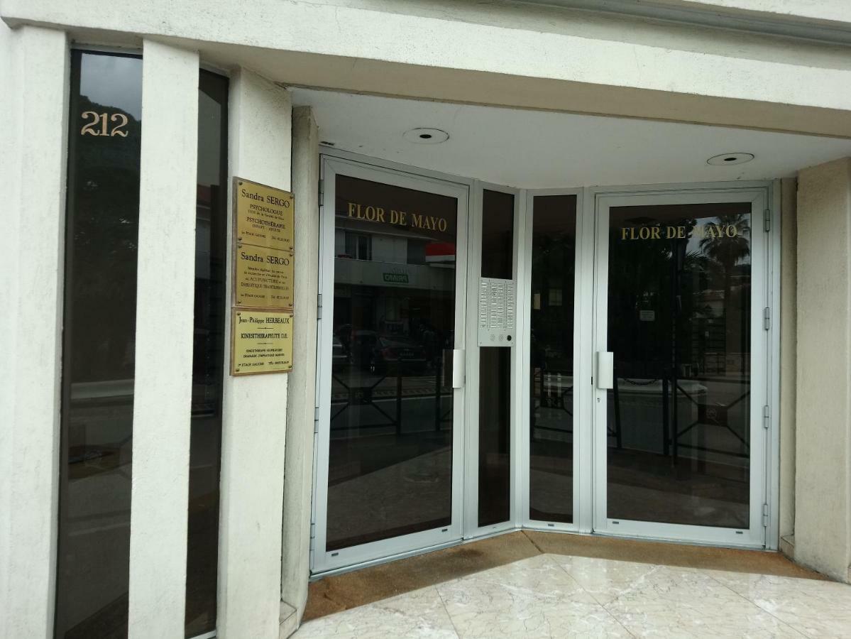 Joli Appartement Entre Menton Et Monaco Roquebrune-Cap-Martin Exteriör bild